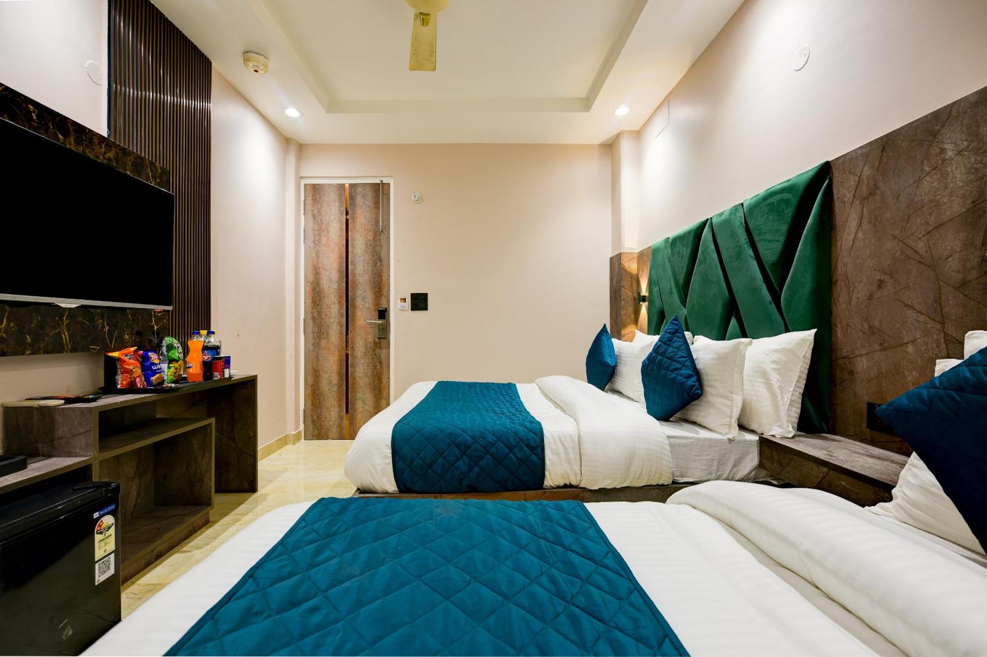 The Pearl Plaza Hotel In City Centre - Near New Delhi Railway Station Exterior foto