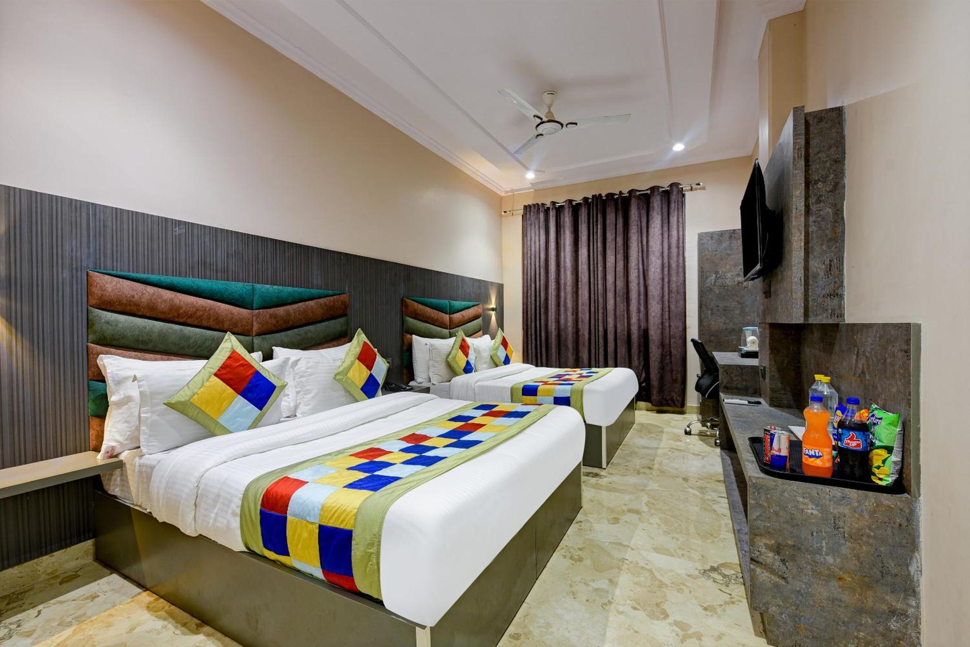 The Pearl Plaza Hotel In City Centre - Near New Delhi Railway Station Exterior foto